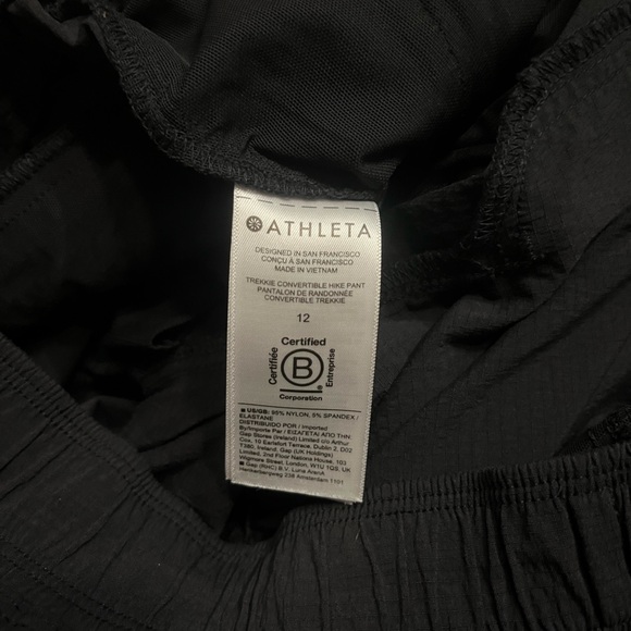 SOLD Athleta Trekkie Convertible Hike Pants 3-in-1 Black Size 12 / L - Picture 10 of 10